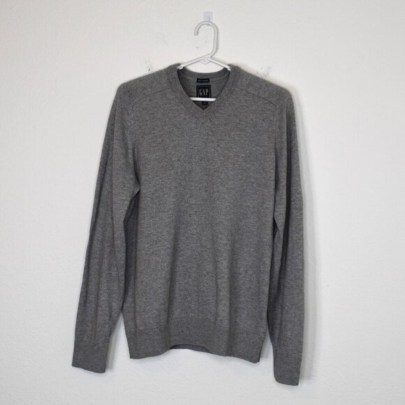 GAP Mens Sweater Sz L V-Neck Cotton Cashmere Minimalist Academia Preppy Neutral - Picture 1 of 14
